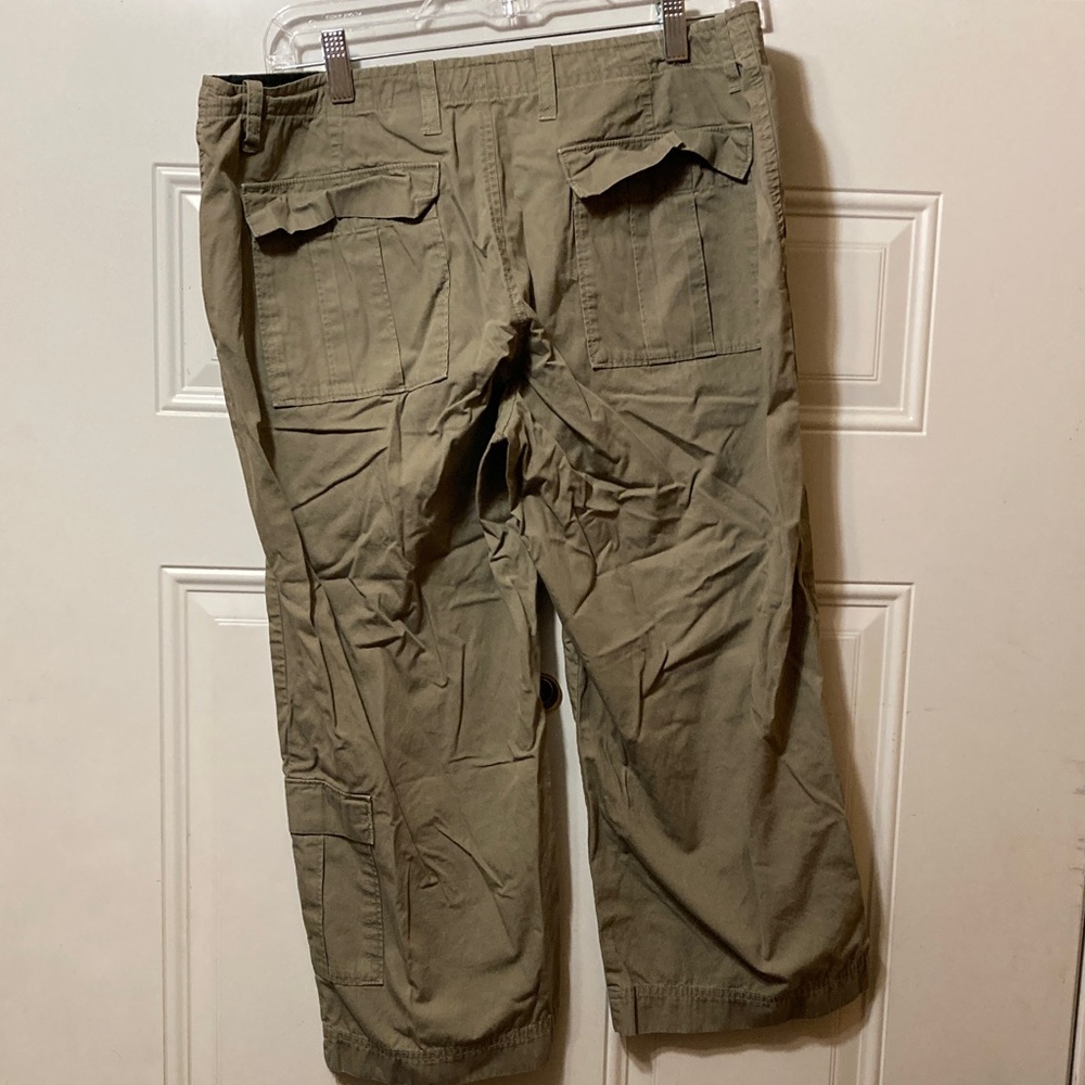 Eddie Bauer‎ Capris 14P